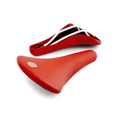 PUHOS SADDLE - ROOD PUHOS SADDLE - ROOD